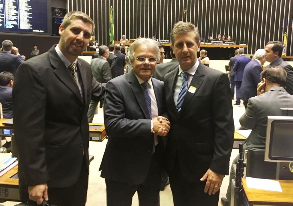 Prefeitura garante mais R$ 100 mil para custeio na área da saúde