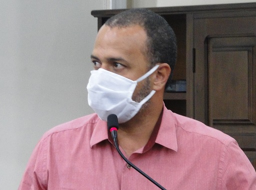 Vaguinho pede testagem de COVID-19 para os motoristas da saúde