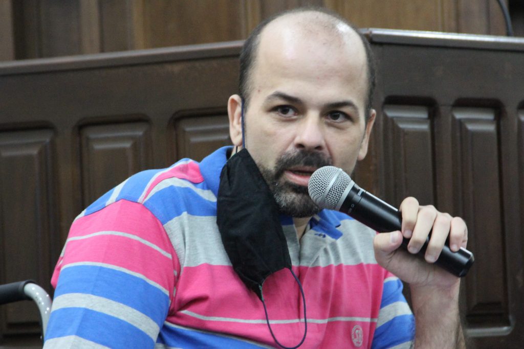 Daniel propõe fornecimento de lanche a pacientes que viajam para tratamento