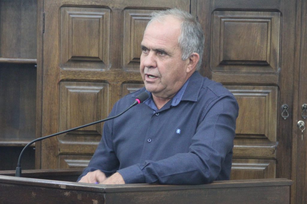 Argeu pede melhorias no acesso à estrada Benedito Simel