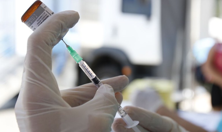 INFLUENZA: Secretaria de Saúde amplia vacinação contra a gripe para toda a população