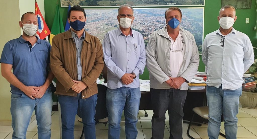 Becão e Diego da Global recebem a visita do Prefeito Marcelo Simão, de Santa Rita do Passa Quatro