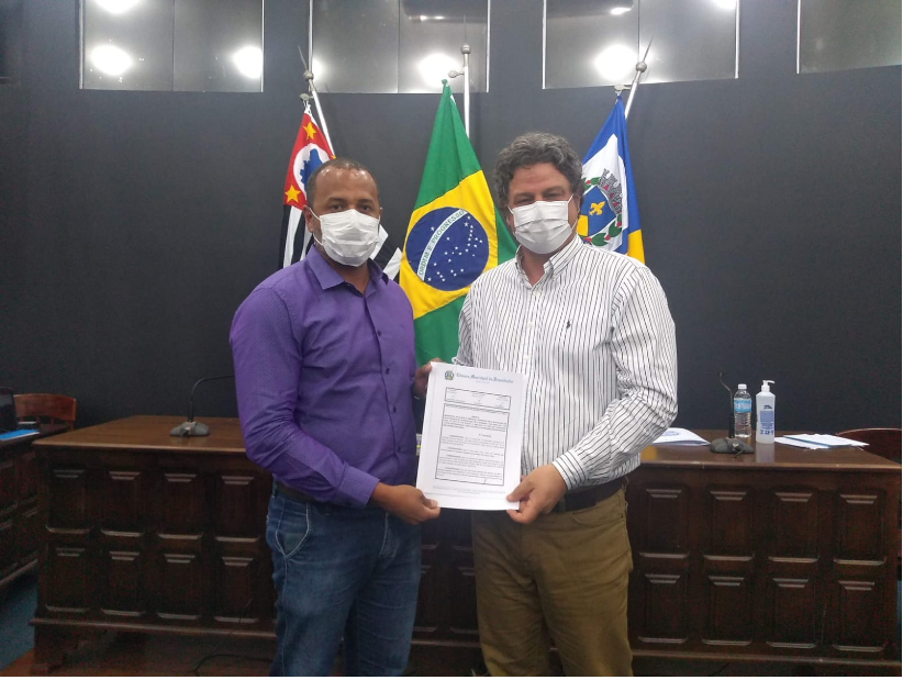 Agrindus e PM Sgt. Alexandre Cruz são homenageados