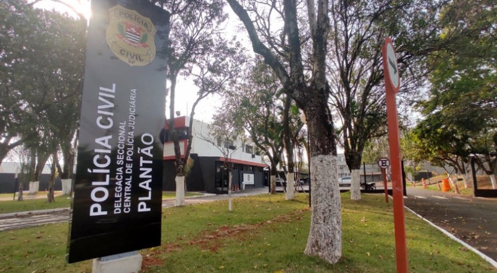 Polícia recupera em São Carlos tratores roubados por quadrilha em Descalvado