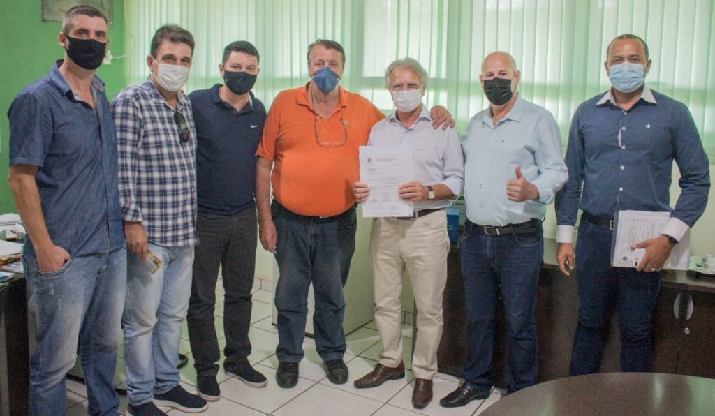 Deputado Vanderlei Macris é recebido pelo prefeito Becão e demais autoridades de Descalvado