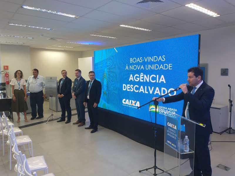 Becão participa da inauguração do novo prédio da Caixa Econômica Federal