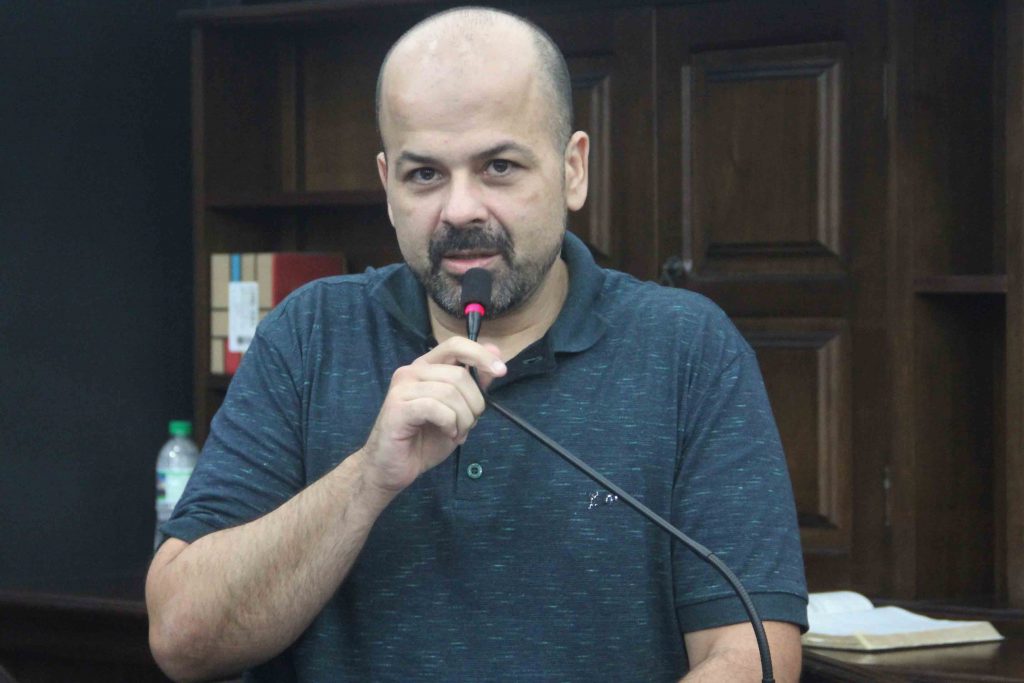 Daniel Bertini pede nebulização contra mosquito da dengue