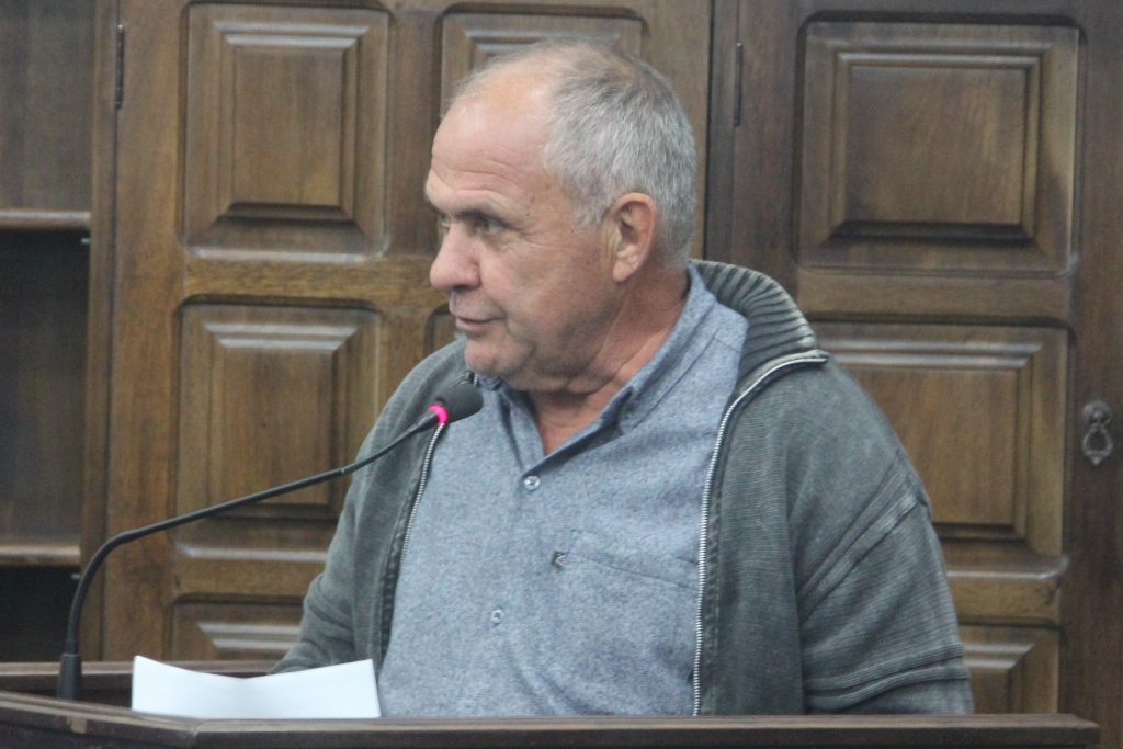 Argeu Reschini questiona investimentos da saúde pública em tratamento de endoscopia                   