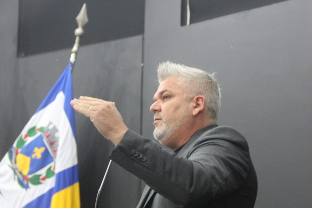 Pastor Adilson: Mais um projeto em favor dos Autista é aprovado: acesso gratuito em espetáculos artísticos-culturais
