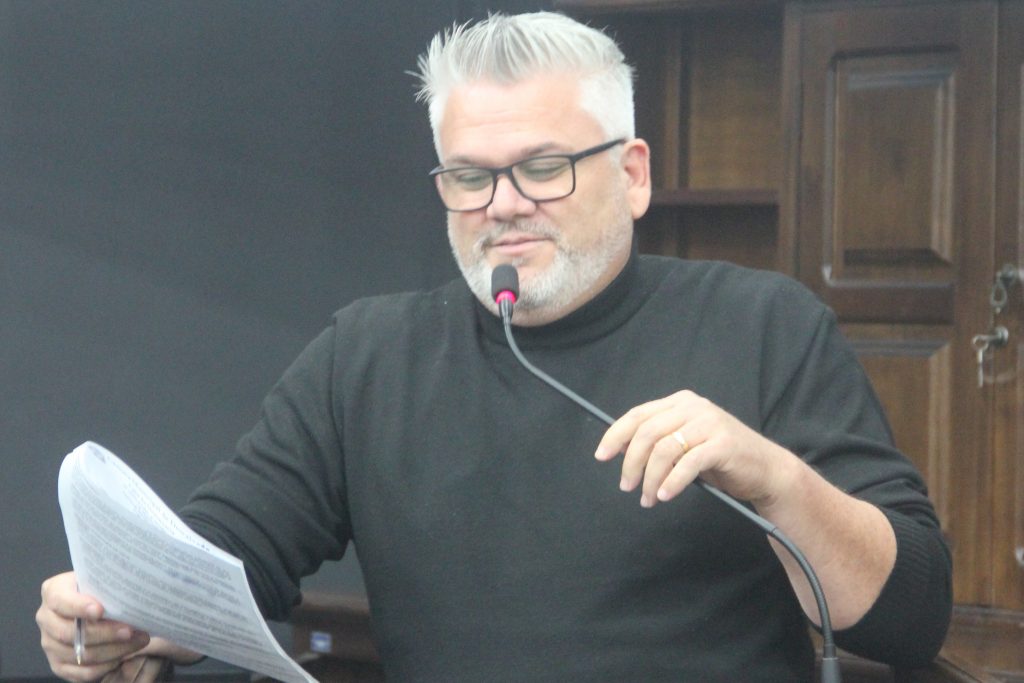 Pastor Adílson conquista mais R$ 50 mil para a causa animal