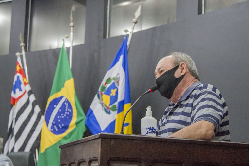 Pinho pede instalação de “academia livre” na Praça Rosa Romantini