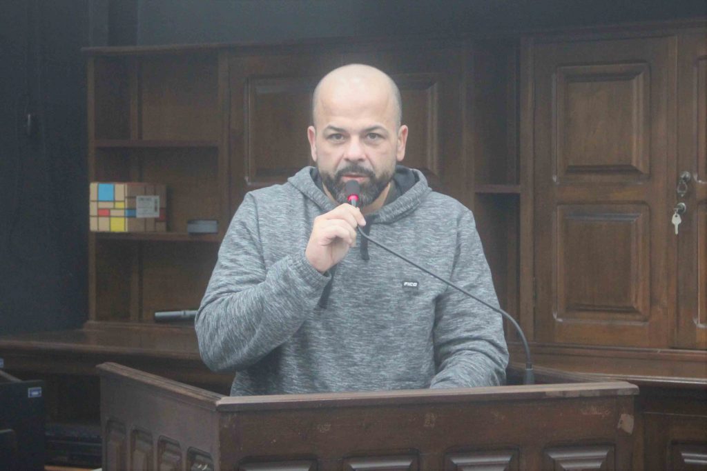 Daniel sugere rotatória em cruzamento da Avenida Independência