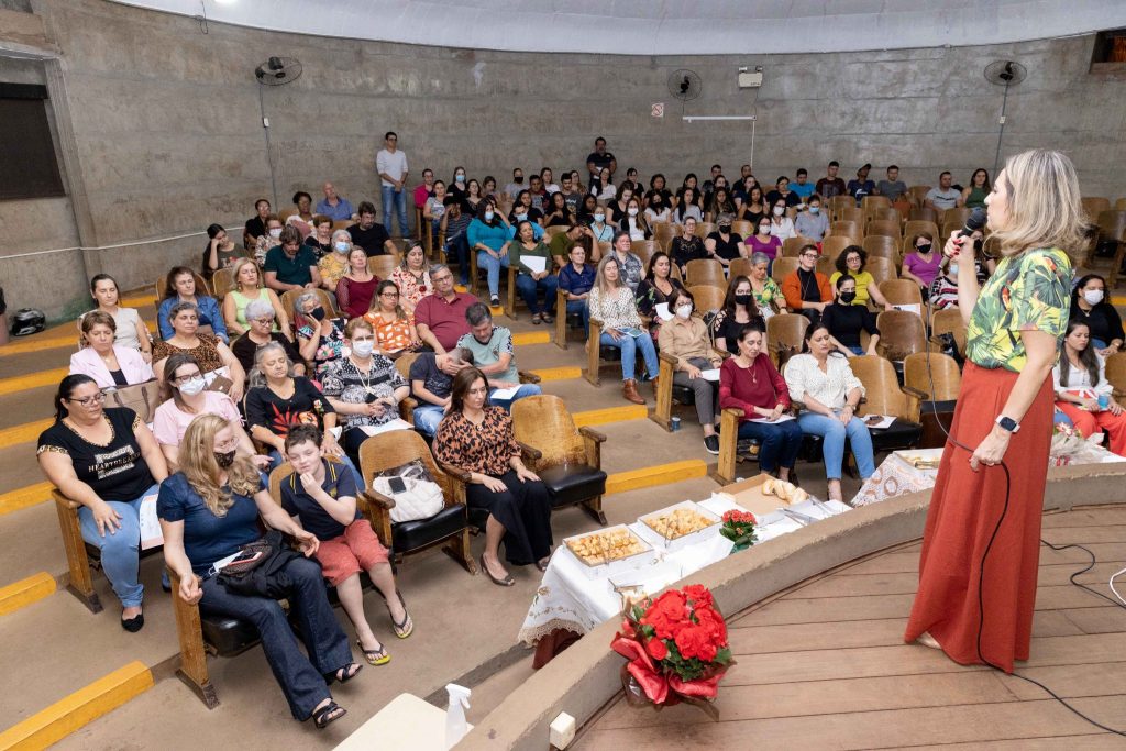 Palestra organizada pela Secretaria de Saúde abordou o tema “A Sua Inteligência Emocional Reflete Na Sua Vida Física?”