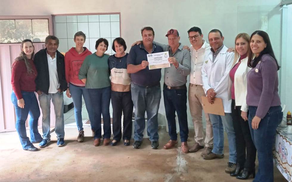 Mais uma empresa descalvadense recebe a certificação do SIM, emitido pela Prefeitura Municipal