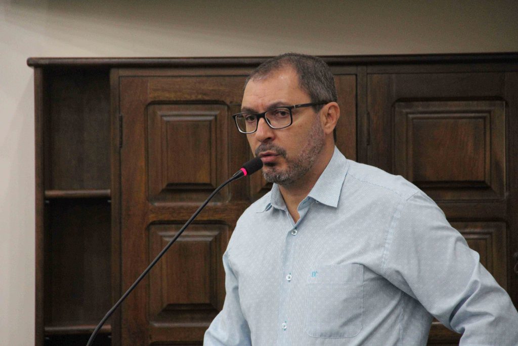 Figueiredo reivindica colocação de bebedouros em eventos públicos