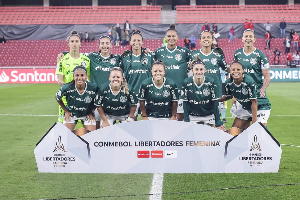 Palmeiras vence o Boca Juniors por 4 a 1 e é campeão da Libertadores feminina