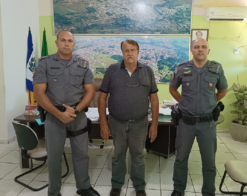 Prefeito recebe o novo comandante da 3ª Cia. da Polícia Militar