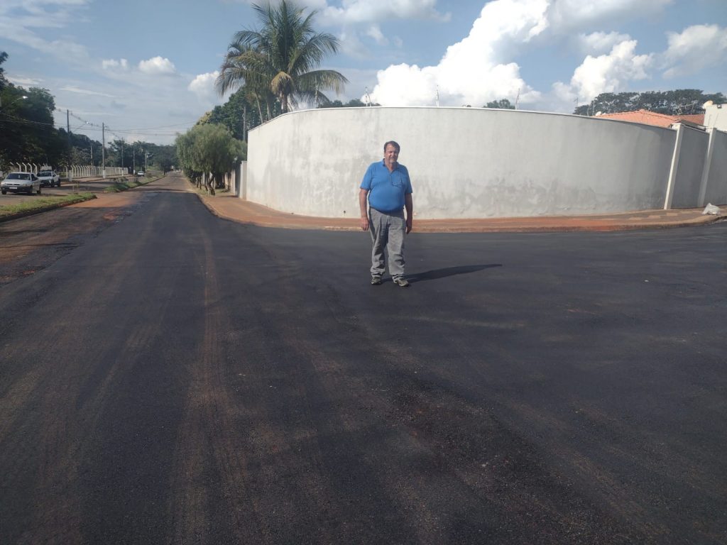 Prefeitura conclui recape em trecho da Av. Maestro Francisco Todescan