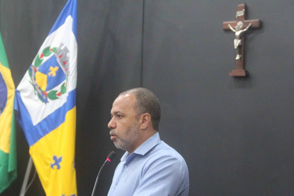 Vaguinho defende oferta de cursos profissionalizantes
