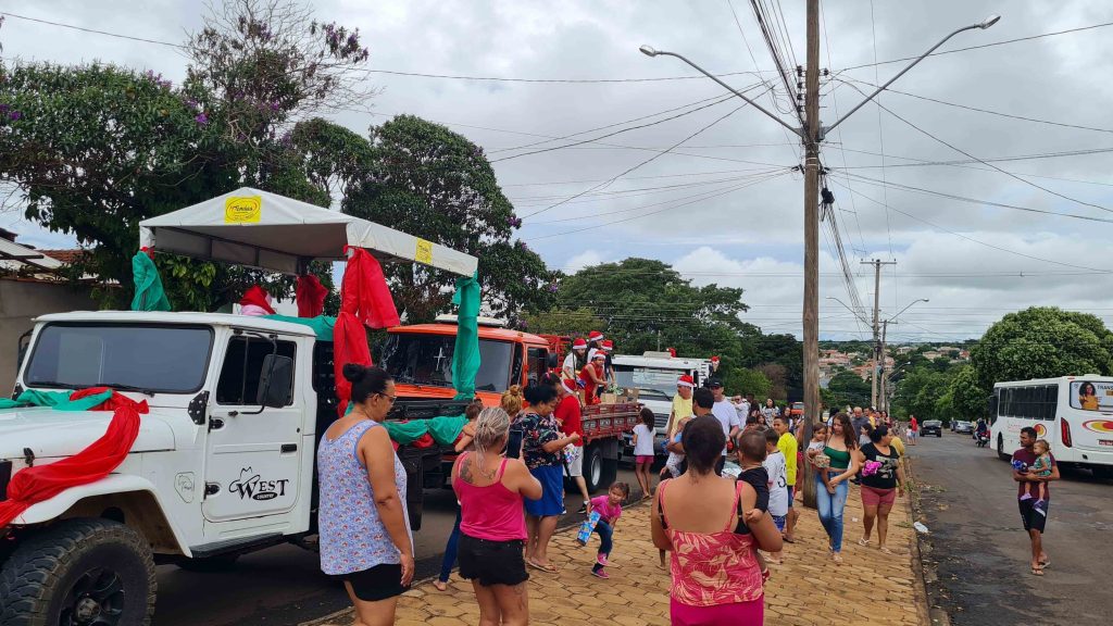 Natal Solidário da Polícia Militar arrecada e distribui mais de 2,5 mil brinquedos
