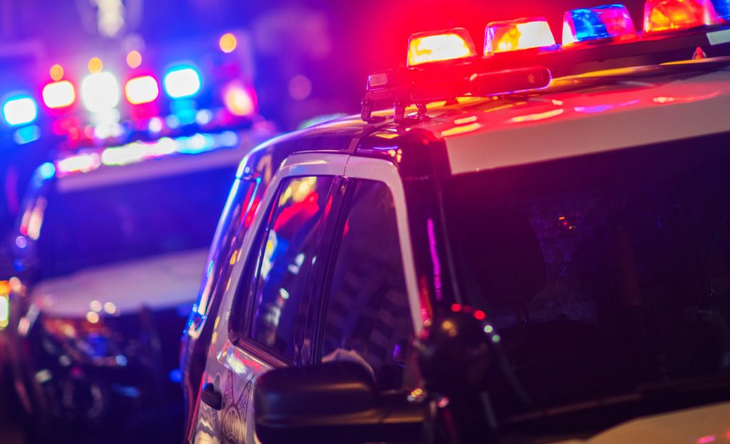 REGIÃO: Homem descumpre medida protetiva, pula janela de casa e dá duas facadas em ex