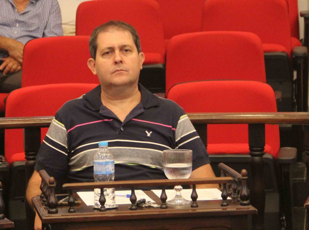 César Paiva reivindica instalação de brigada de incêndio