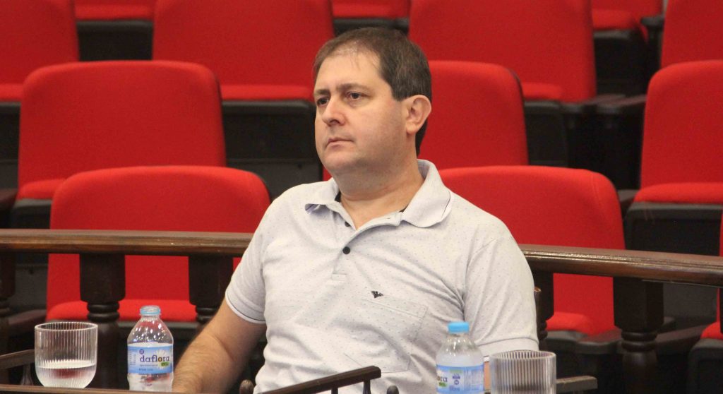 César Paiva quer ônibus circulando à noite nos finais de semana